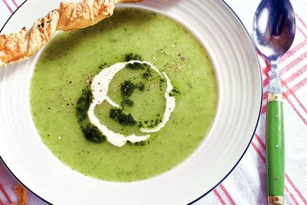 Courgette suppe med ost